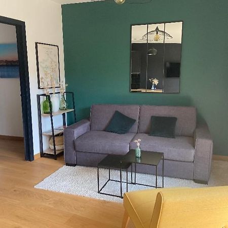 Le Clos Du Mesnil, Logement Totalement Independant Le Tourne Exteriér fotografie
