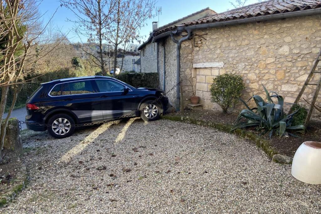 Le Clos Du Mesnil, Logement Totalement Independant Le Tourne Exteriér fotografie